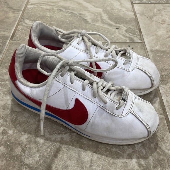 NIKE CORTEZ BASIC SL FORREST GUMP (GS) WHITE / VARSITY RED 904764 103 Sz 4.5Y - Picture 2 of 15